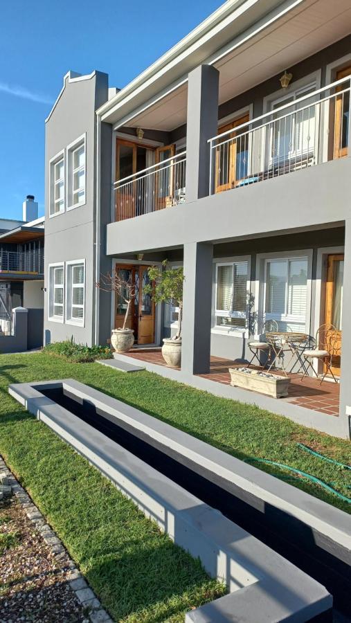 Oppikoppi De Kelders Hotel Ngoại thất bức ảnh